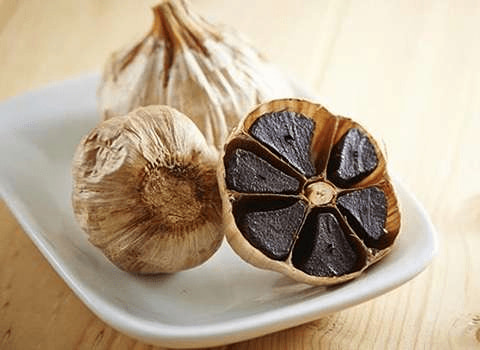 سیر سیاه با قدرت اثر گذاری بالا و طعم ملایم قابل اعتماد
